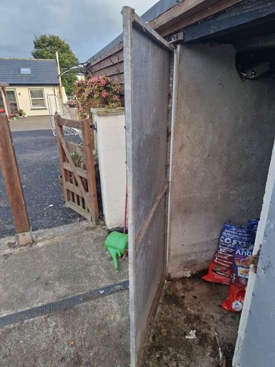 6 Steel shed doors