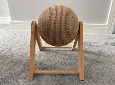 cat scratch ball