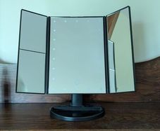 Tri-fold LED make up mirror