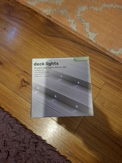 Deck light