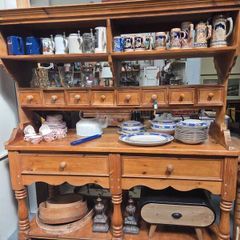 Vintage Solid Pine Dresser / Kitchen Hutch