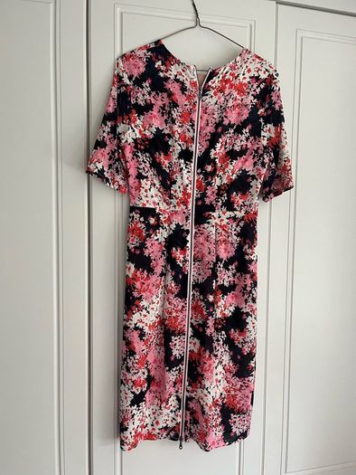 Floral fitted dress