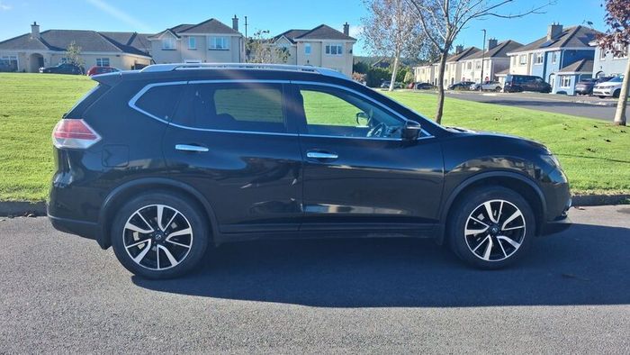 Nissan X-Trail 2015