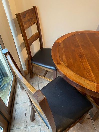 Solid Oak Table