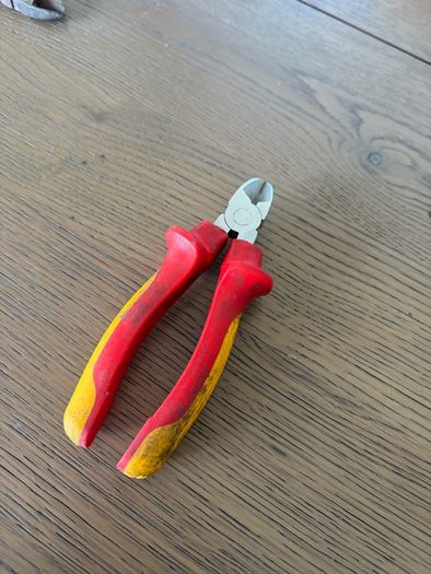 Will VDE Snips / Side cutters