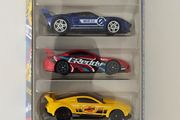 Hot Wheels various 5-packs, new.