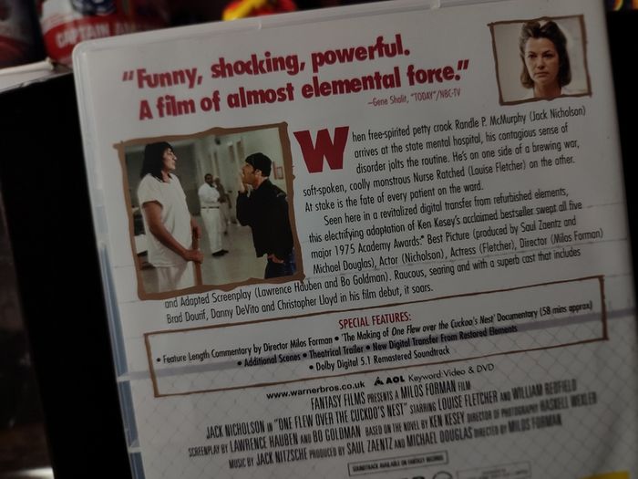 One Flew Over the Cuckoo's Nest ! Two Disc Special Edition ! 2002 ! DVD ! Winner of 5 Academy Awards ! Jack Nicholson !