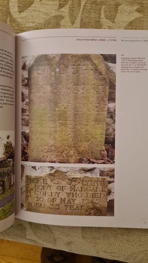 Hidden History Below Our Feet. By Ruairi O Baoill. The Archaeological Story Of Belfast. Large Volume Book In Very Good Condition.