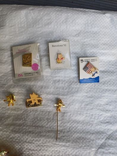 Massive Vintage Pin Badges Collection Lot - LEGO Arnotts, Guinness, Barcelona 92, Irish Memorabilia