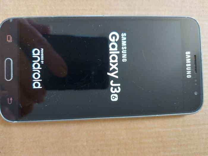 Samsung Galaxy J3(6) 2016, Model SM-J320FN, 8GB, in very good condition and working as should