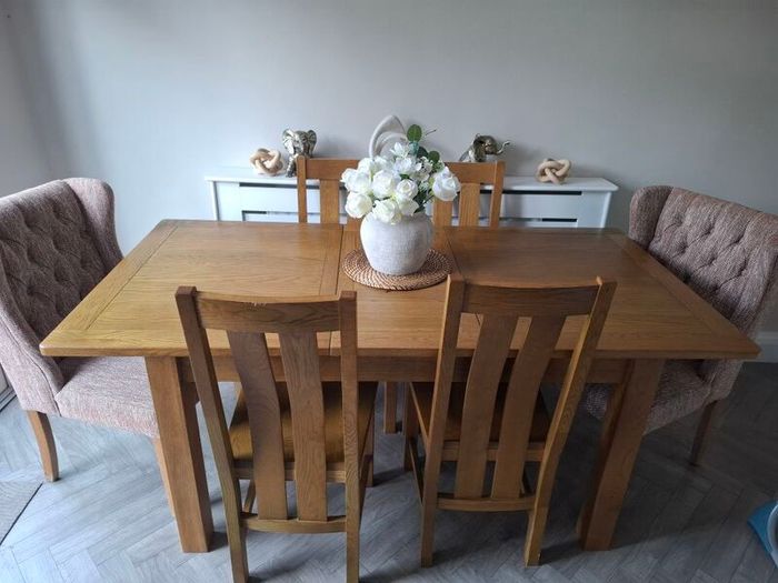 Oak Table