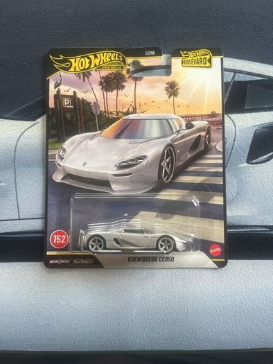 Hot wheels Premium Koenisegg CC850 #152