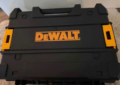 DeWalt green laser
