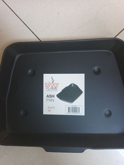 Silver Flame 18" BLack Ash Pan.   B.N.W.T