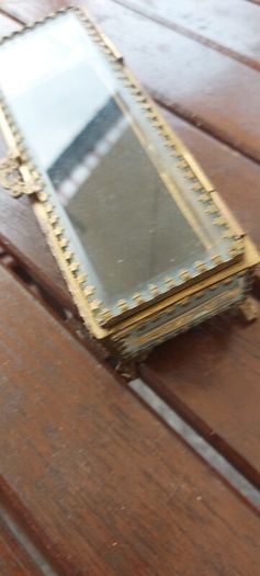 french antique ring /jewellery box ,,see pictures for condition, used , fair condition,few marks etc sold as is,