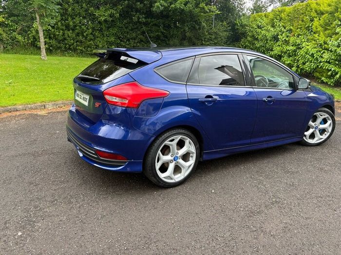 Focus 1.0 Ecoboost full ST replica