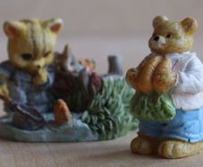 Small animal figurines