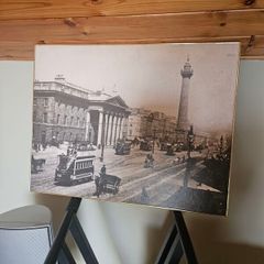 old black and white picture of Nelson's pillar Dublin