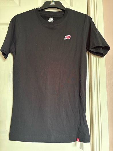 new balance tshirt