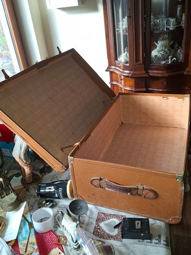 Vintage Hard Travel Suitcase, 1940s to 1950s, featuring a rigid textured brown exterior, metal corner guards, and a molded carry handle, Measurements are in the photo's, Postage Available or Collection