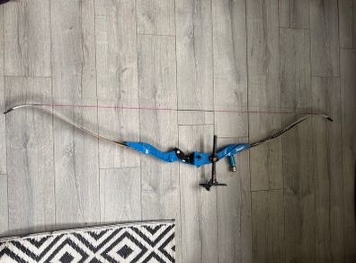 Recurve bow AXIOM+ SF as new
