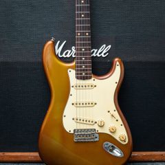 Fender Custom Shop Limited Edition 1961 STRAT RELIC 8 of 12 2000 - Gold (applied over a Sonic Blue base)