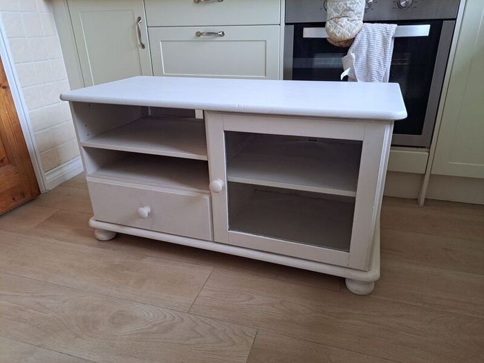 Solid Wood TV Unit