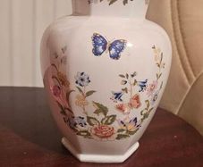 Vintage Aynsley ButterflyCottage Garden Flower Vase