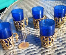 5 blue glass with gold tone holder, aquatic, D18 post 10e