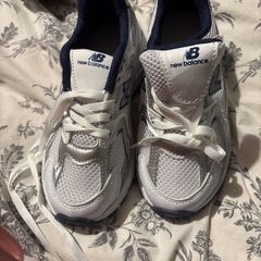 kids runners new balance