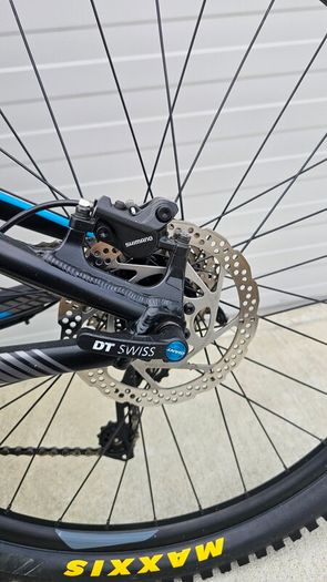 Giant Trance 3 size S full suspension bike