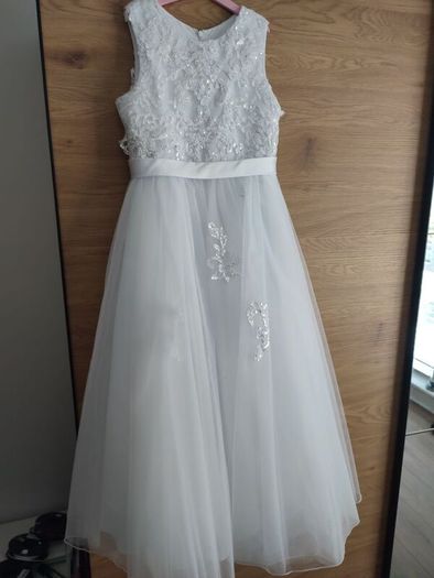 more in dresses comunions