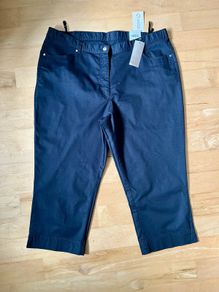 Plus size Gerke cropped trousers, BNWT