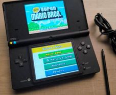 Nintendo DSi Black with 25 games