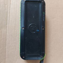 REFUEL wireless Bluetooth Speaker, Green working perfectly and in excellent condition