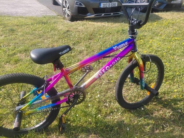 20 inch Verve BMX metallic rainbow bikr