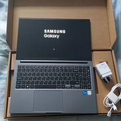Samsung Galaxy Book 4, Windows 11, Laptop