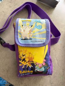Retro Gameboy Pokemon case