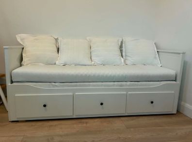 IKEA Hemnes Daybed
