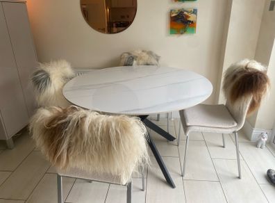 marble table circular