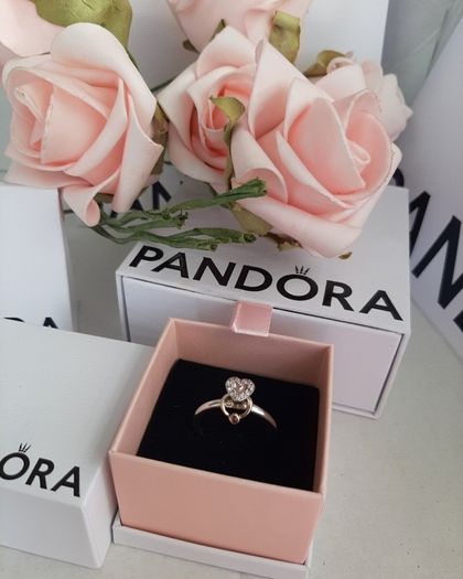 Brand new genuine pandora silver and 14k ring