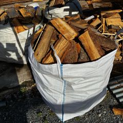 Tonne bags of wood