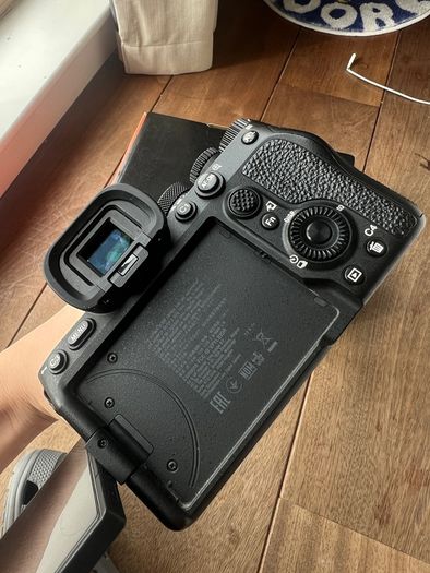 Sony A7IV mint condition (body only)