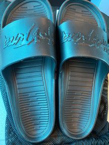 sliders hot tuna size 11 brand new
