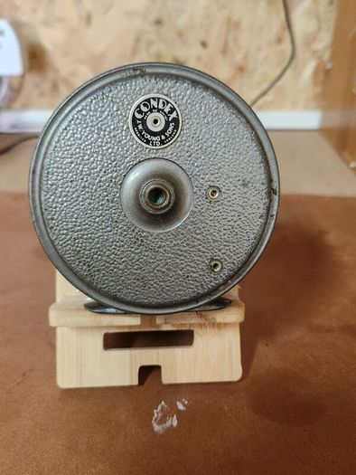 vintage fly fishing reel