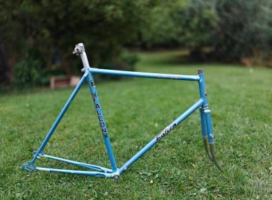 Falcon Olympic frame