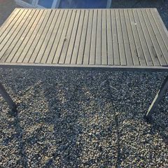 garden table