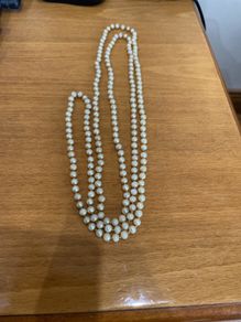 costume pearl necklace