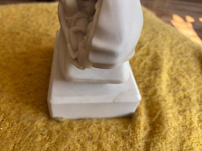 Marble "Maternal Bond" by Timothy P. Schmalz