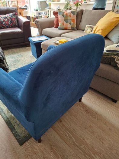 Blue single armchair (read measurements)